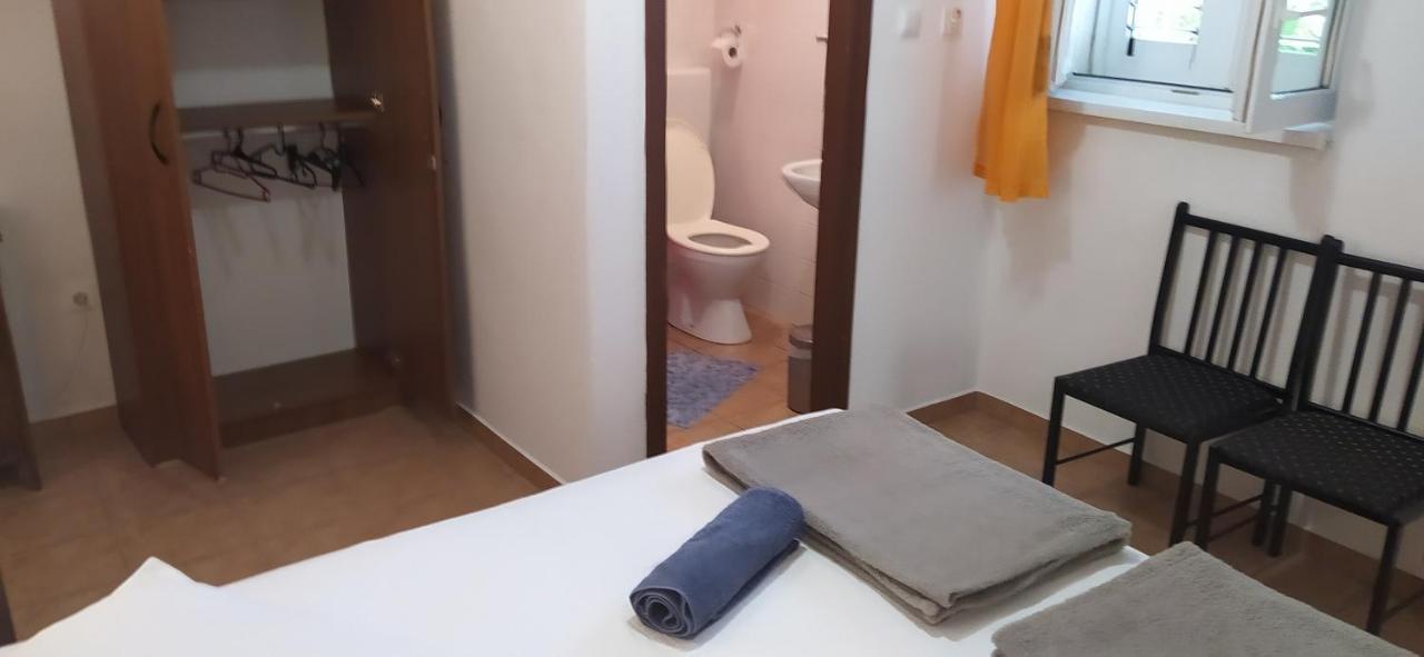 Apartments Ivka Omiš Esterno foto
